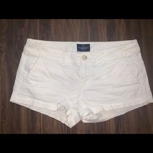American Eagle white shorts